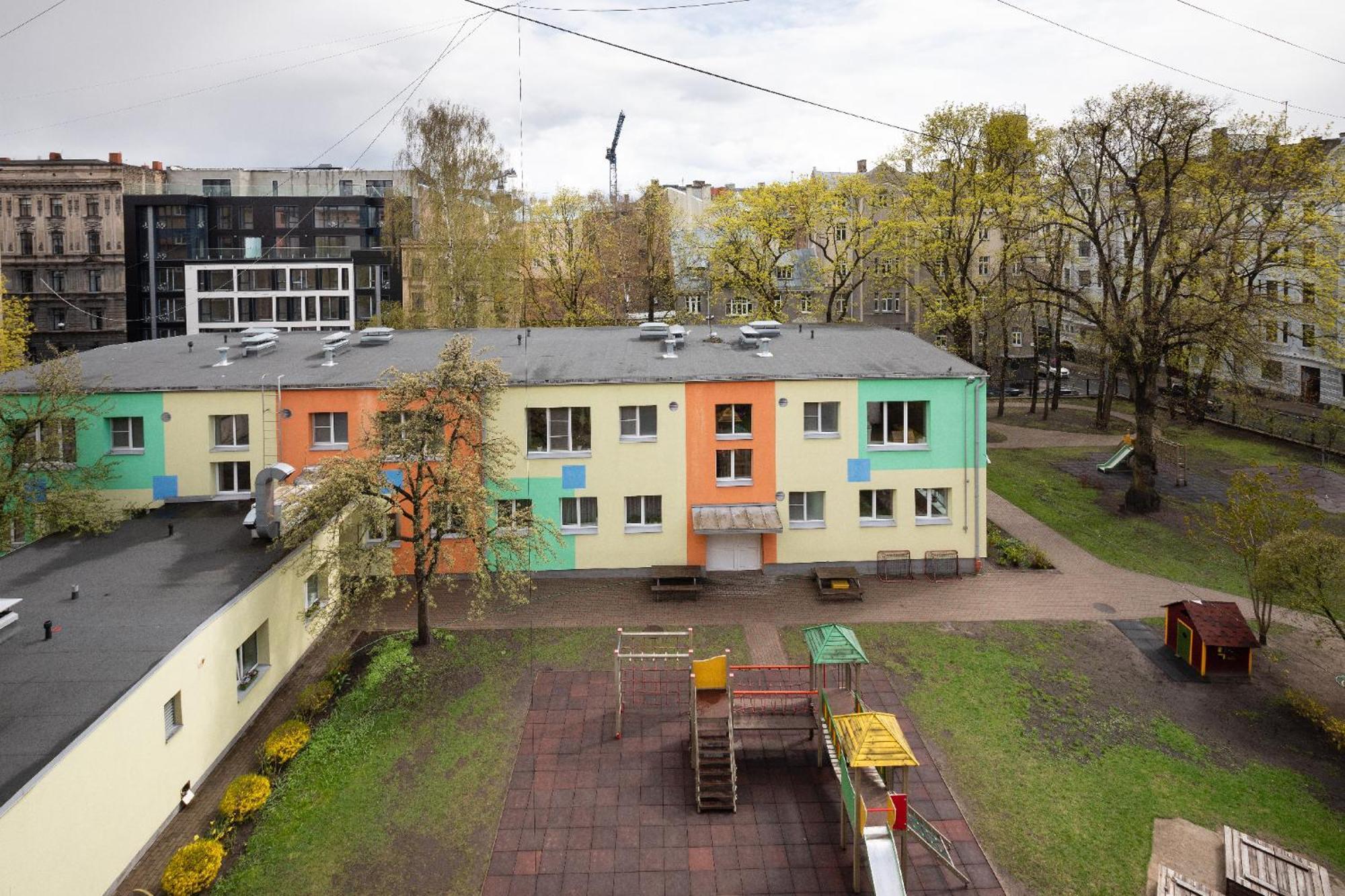 Brivibas Yard Apartment With Parking In City Center Riga Dış mekan fotoğraf