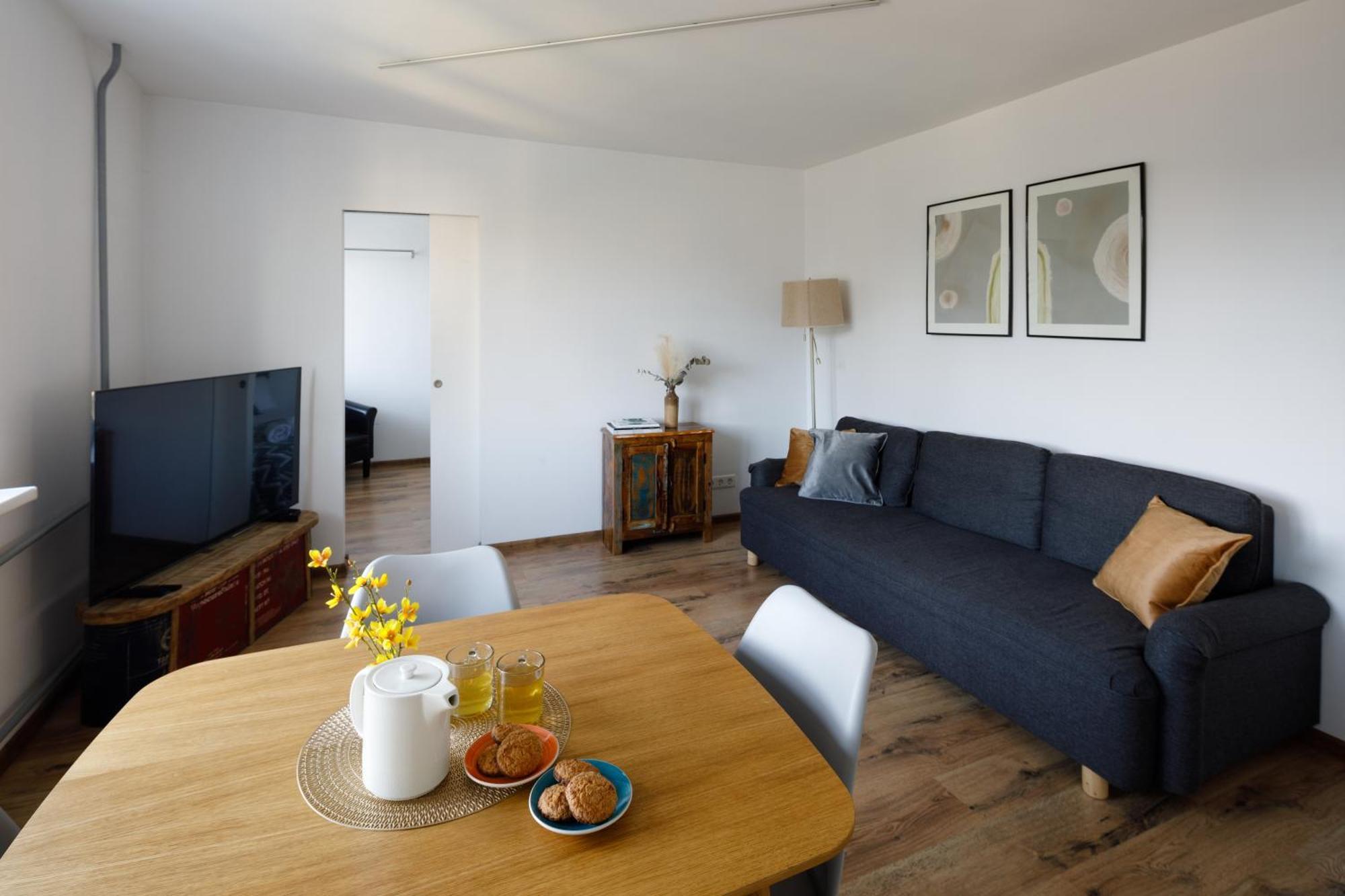 Brivibas Yard Apartment With Parking In City Center Riga Dış mekan fotoğraf