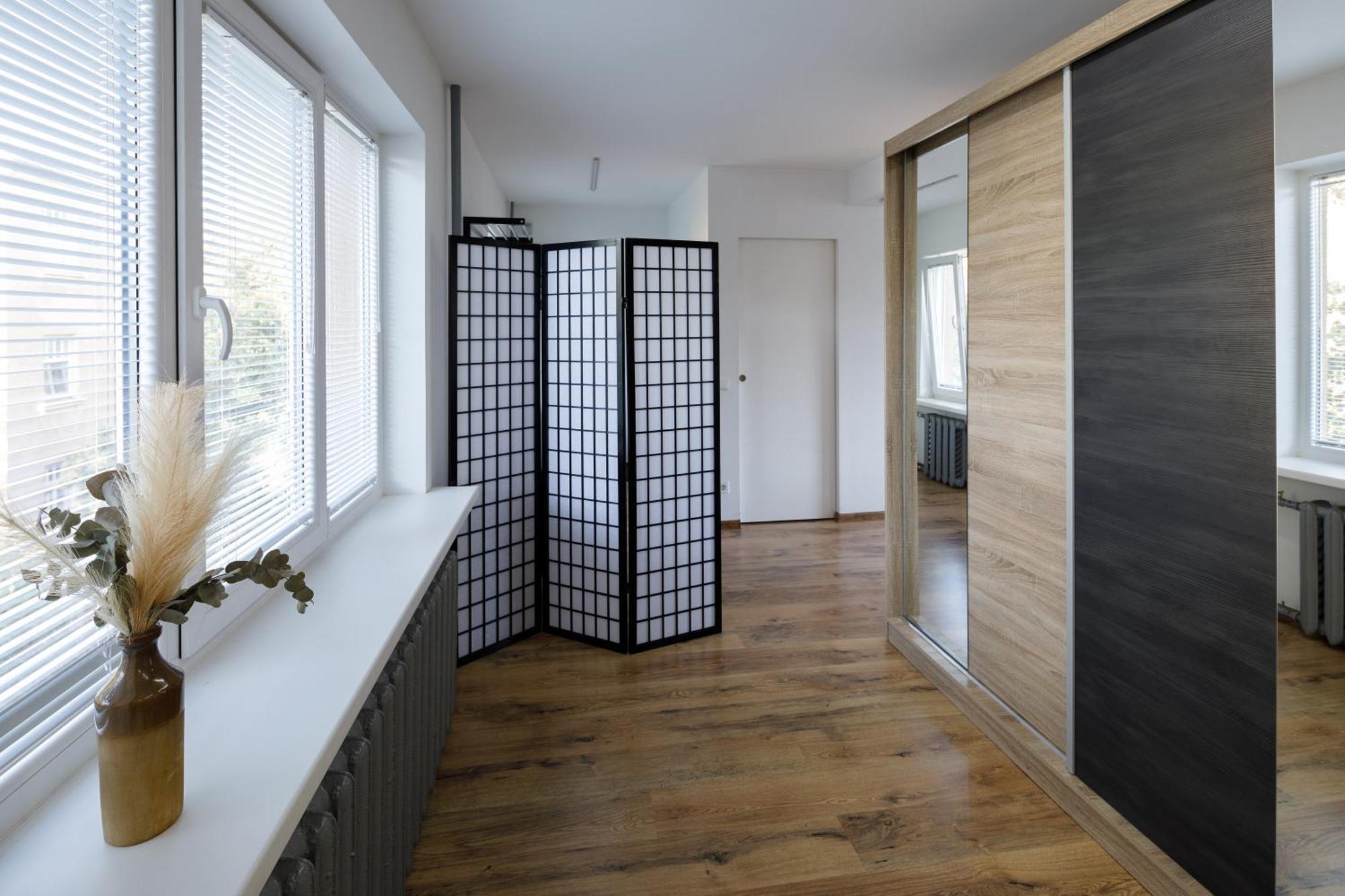 Brivibas Yard Apartment With Parking In City Center Riga Dış mekan fotoğraf