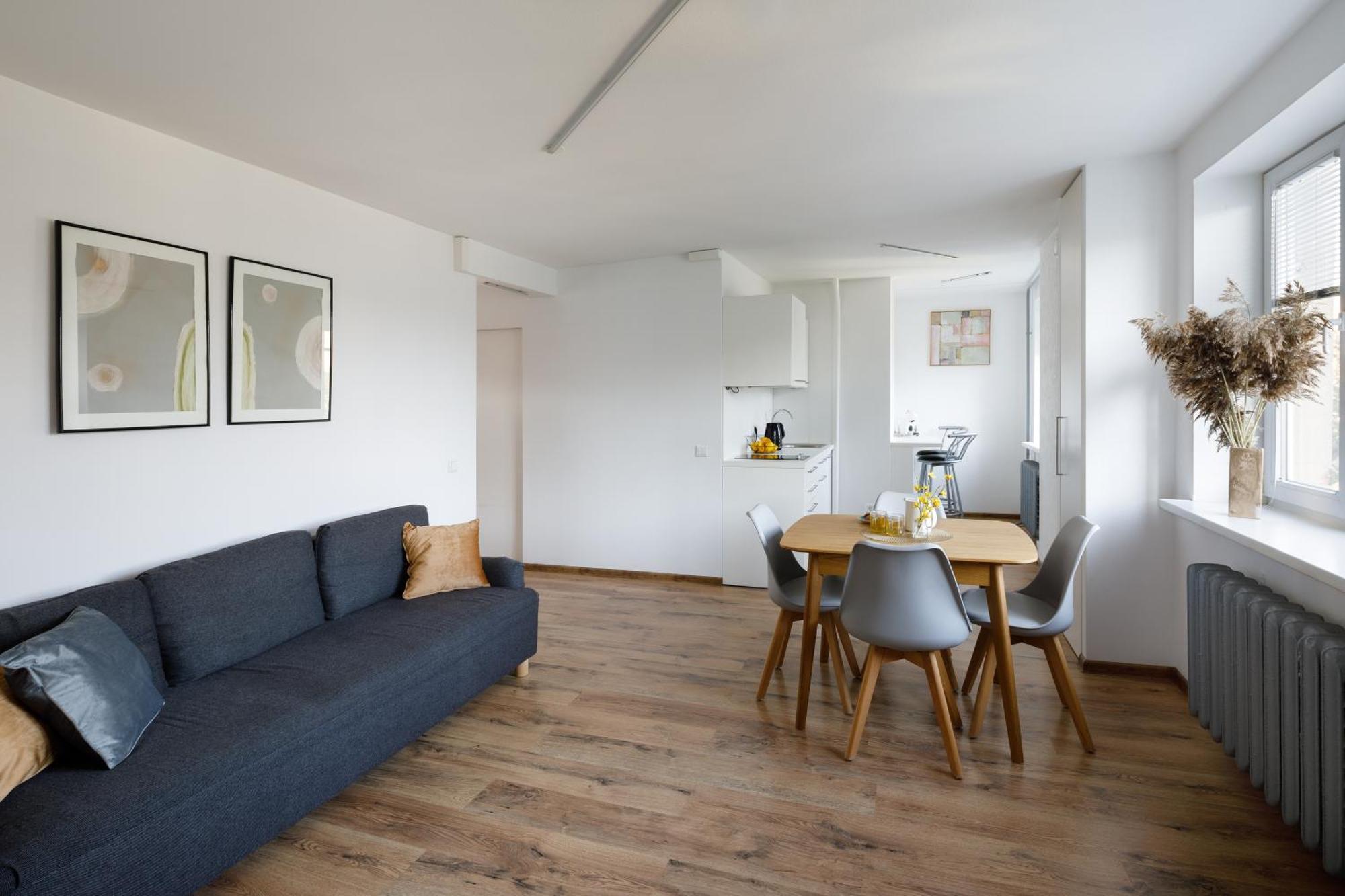 Brivibas Yard Apartment With Parking In City Center Riga Dış mekan fotoğraf